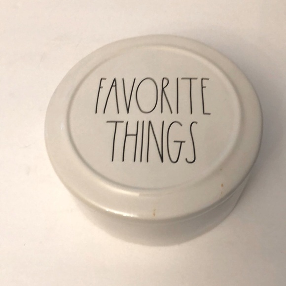 Rae Dunn Favorite Things Trinket Box - Picture 1 of 6